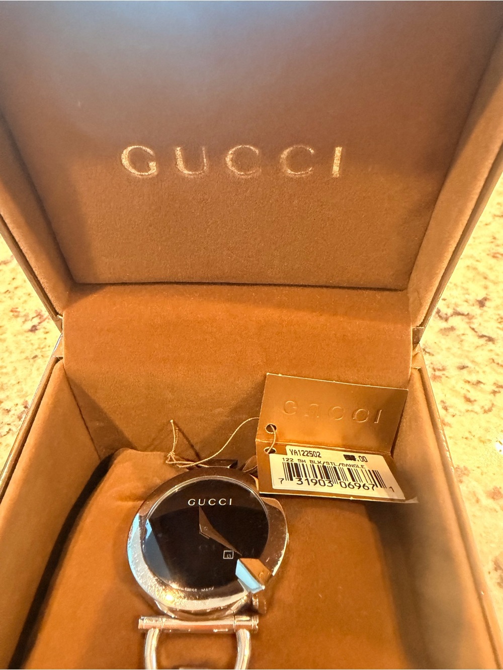 Gucci women’s chiodo Watch
